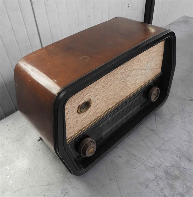 	radio d'epoca antica a valvole Kennedy k 312